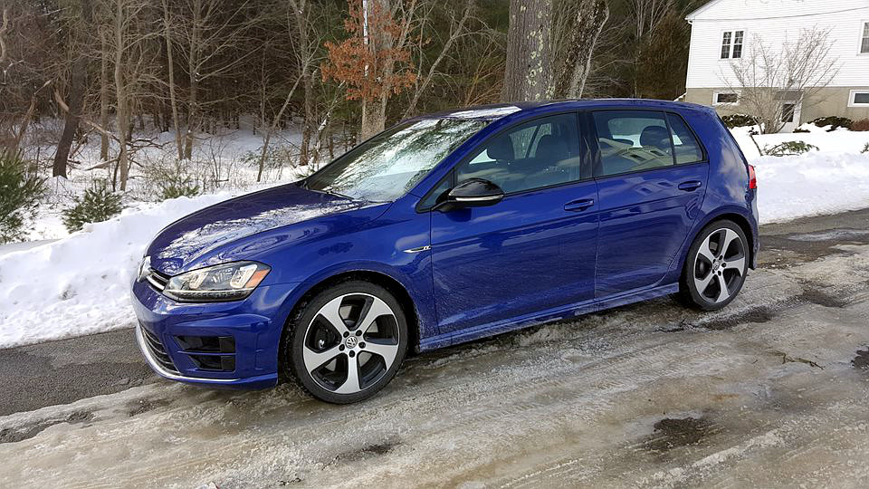 nempa-winter-vw-golf-r