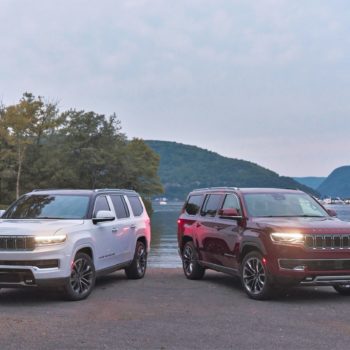 2022 Grand Wagoneer (left) and 2022 Wagoneer